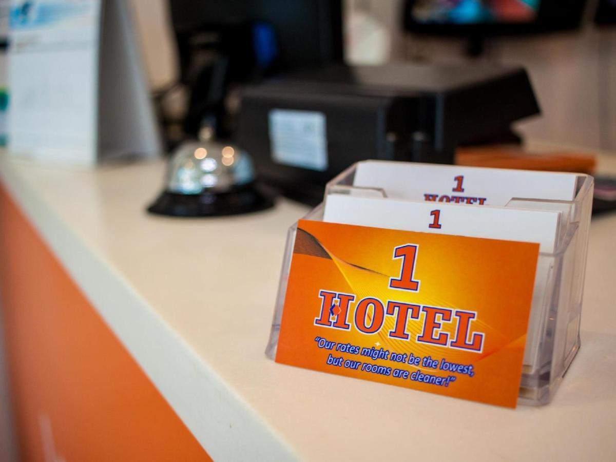 1 Hotel Taman Connaught Kuala Lumpur Ngoại thất bức ảnh