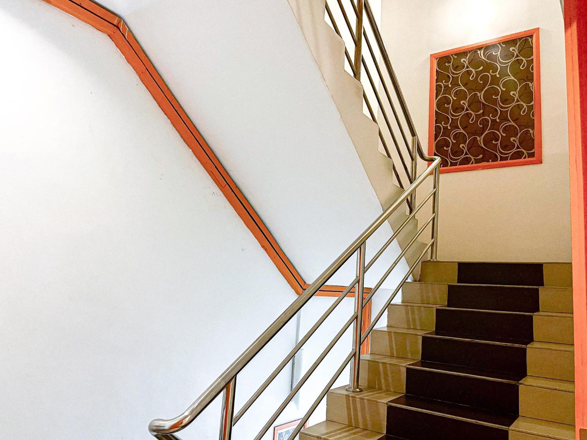 1 Hotel Taman Connaught Kuala Lumpur Ngoại thất bức ảnh