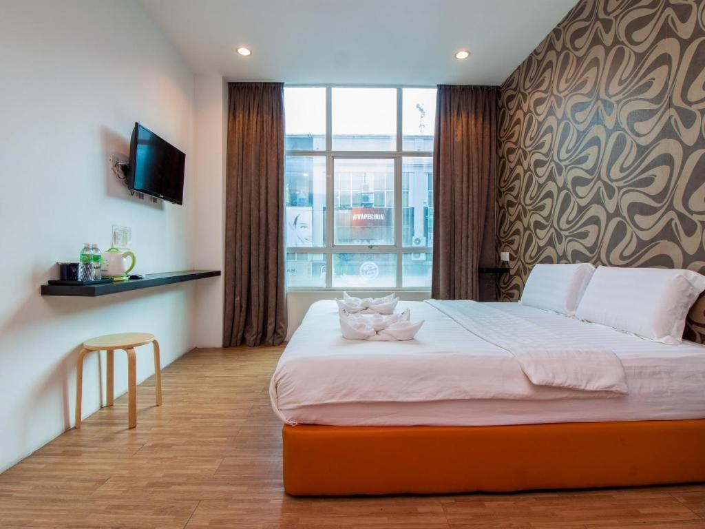 1 Hotel Taman Connaught Kuala Lumpur Ngoại thất bức ảnh