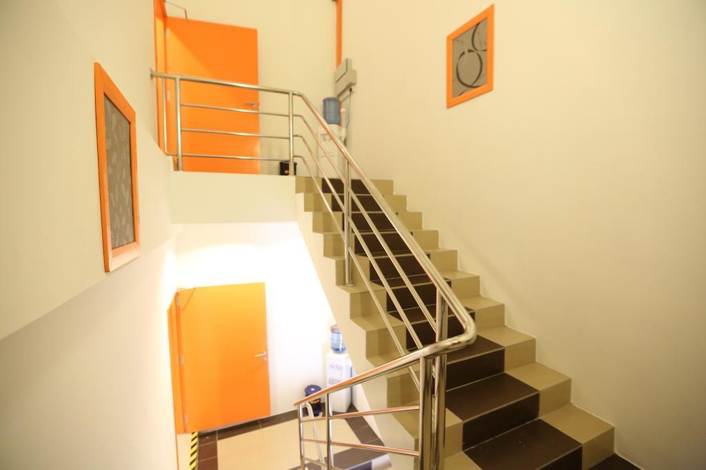 1 Hotel Taman Connaught Kuala Lumpur Ngoại thất bức ảnh